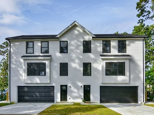 29 Milton St, Worcester, MA 01605