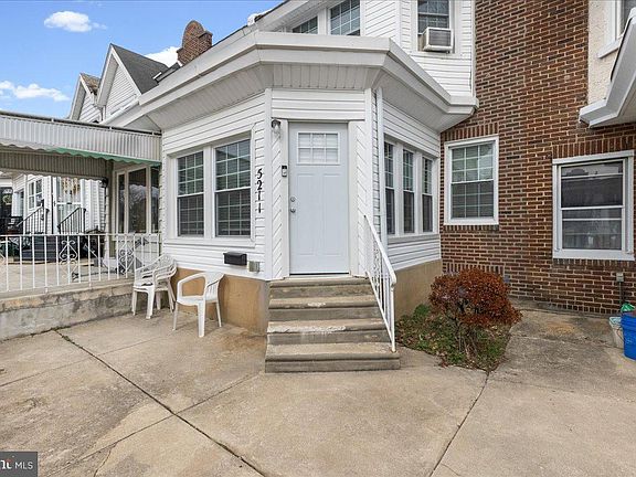 2nd image of 5211 Diamond St
