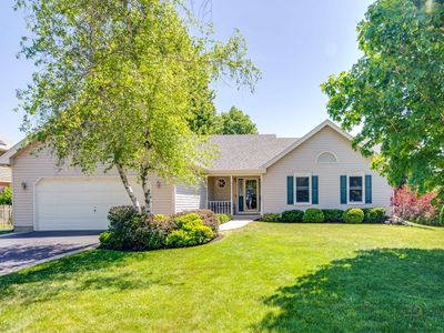 317 Wooded Knoll Dr, Cary, IL, 60013