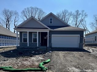 369 Gleneagles Dr, Butler, PA 16001