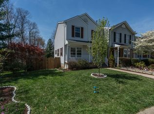 5305 Qualey Pl, Woodbridge, VA 22193