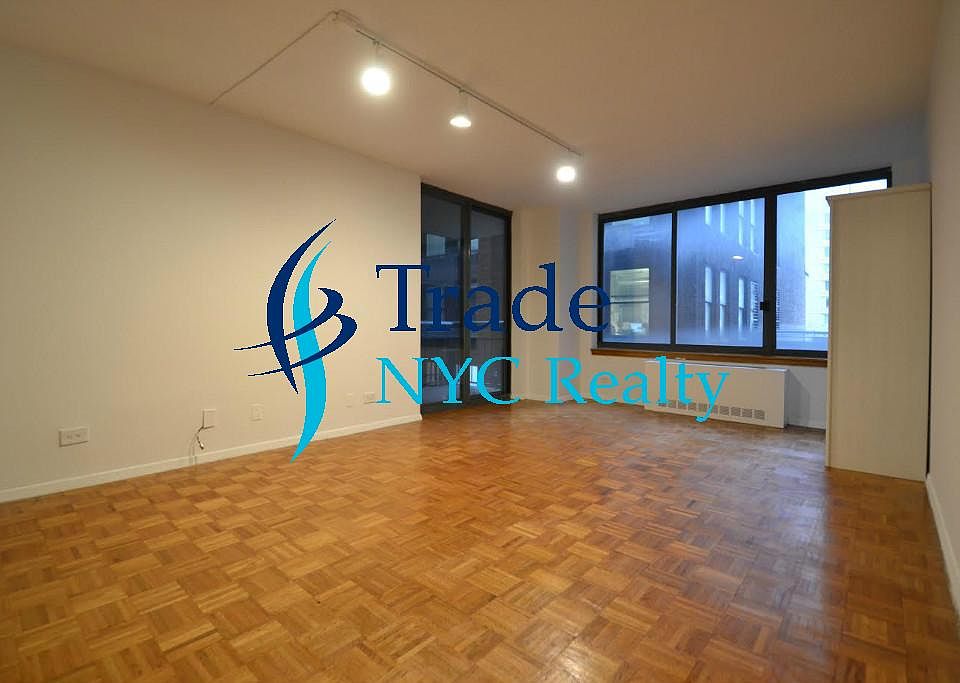 1st image of 7 W 36th St Fl 8
