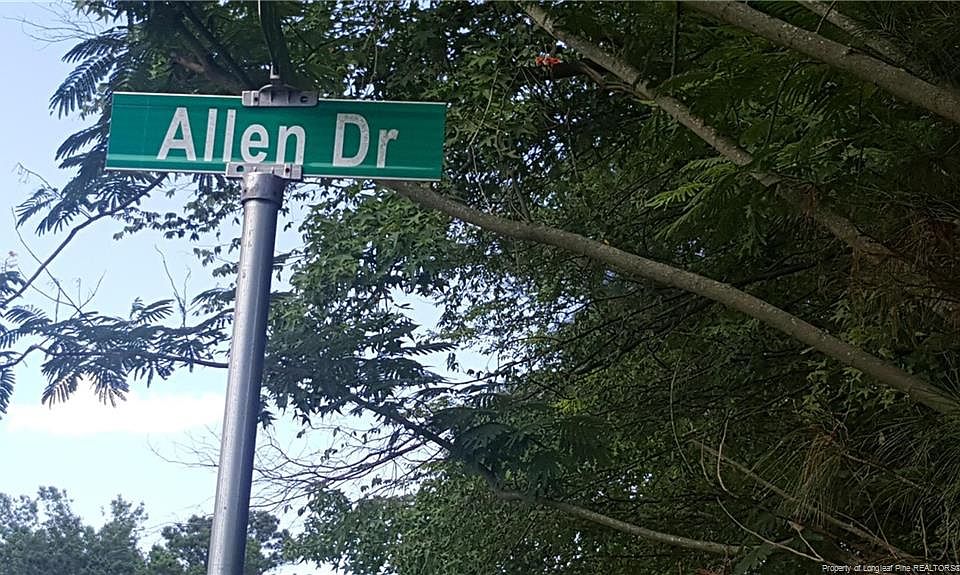 2nd image of 128 Allen Dr