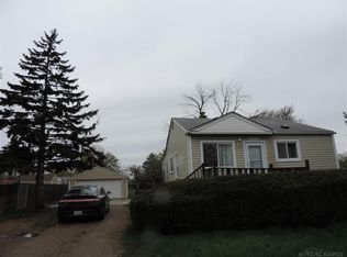 25059 Malvina Ave, Warren, MI 48089