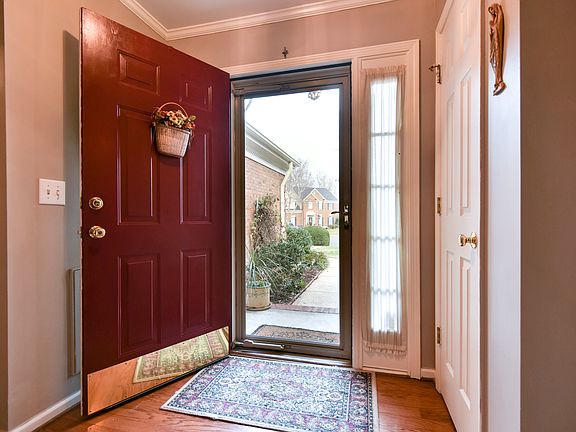 2nd image of 4602 Jamesville Dr