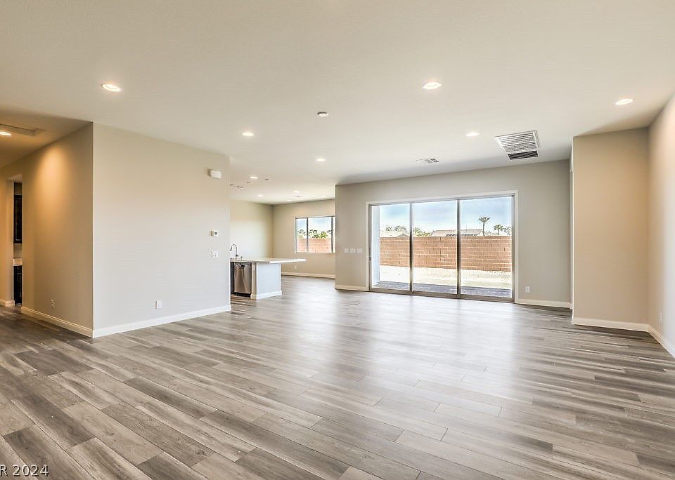 2nd image of 5831 Slate Rock Ct
