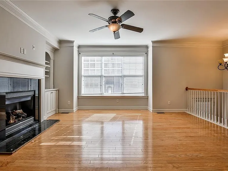 1934 Cobblestone Cir NE — Photo 17