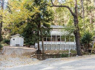 1132 Nesthorn Dr, Crestline, CA 92325