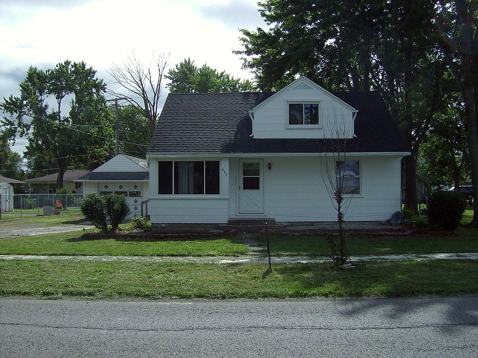 1st image of 635 S 1st St