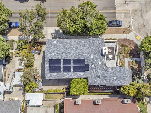 5th image of 1676 Moorland Dr