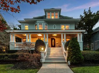 131 E Atlantic Blvd, Ocean City, NJ 08226