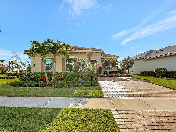 3rd image of 11250 SW Lunata Way