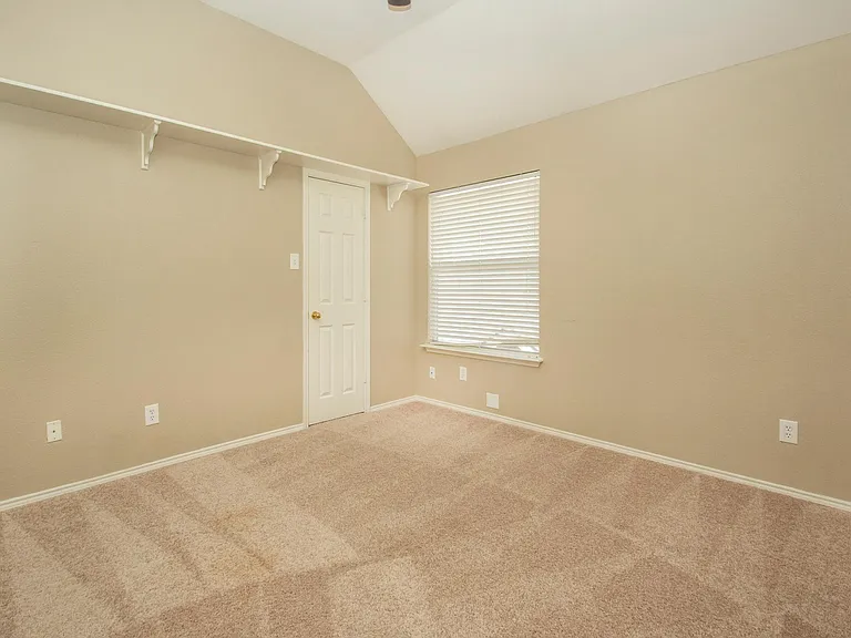 3412 Pueblo Dr — Photo 7