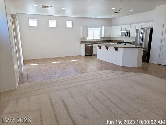 5th image of 128 Crystal Sunset Ct