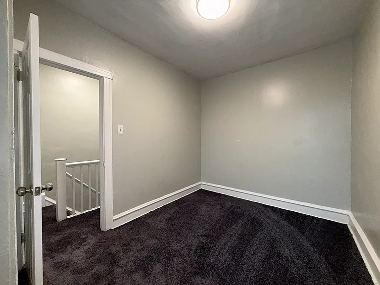 2121 Anchor St — Photo 34
