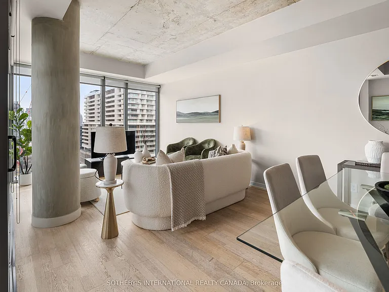 95 Bathurst St #1204 — Photo 8