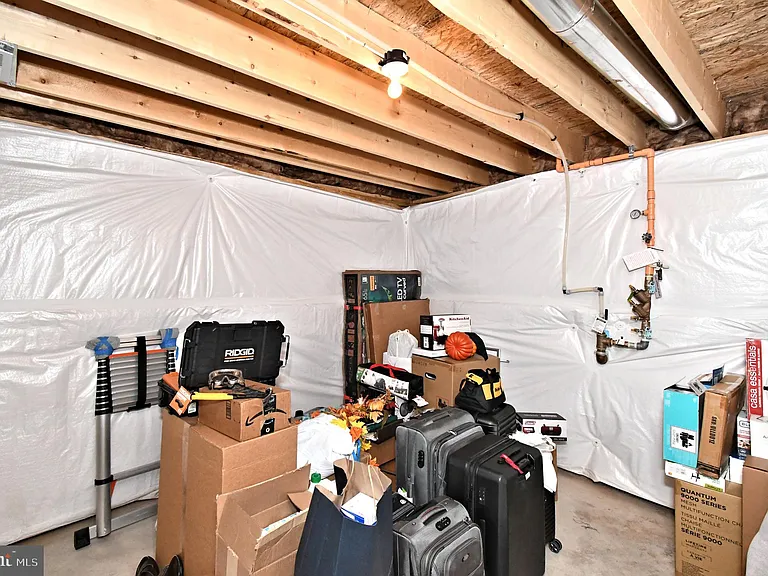 500 Sterling Dr — Photo 46