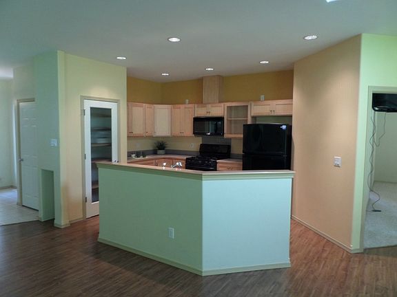 3rd image of 6704 65th Ave NW