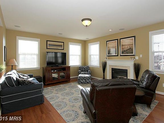 5th image of 8952 Yellowleg Ct