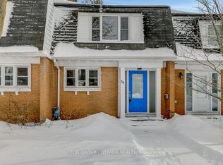 920 Dynes Rd #54, Ottawa, ON K2C 0G8