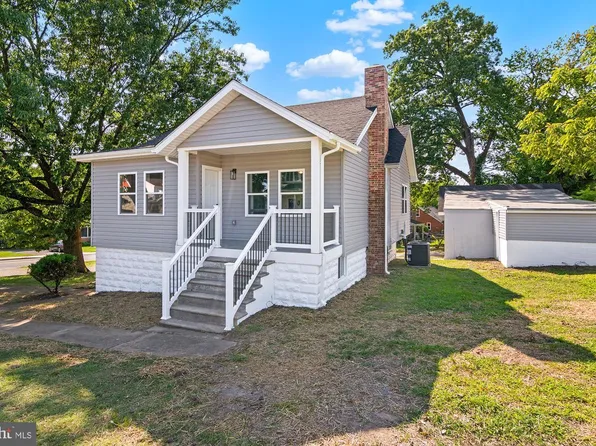 2 Linhigh Ave, Baltimore, MD 21236
