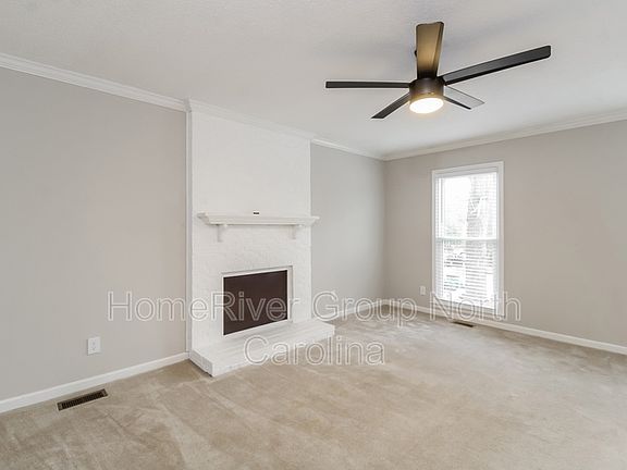 2nd image of 2018 Warwickshire Dr
