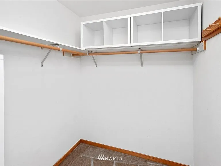 717 Moji Ln NW — Photo 9