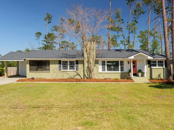 902 Wildwood Dr, Valdosta, GA 31602