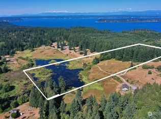 6255 Turkey Hill Rd, Clinton, WA 98236