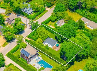40 Oak Ln, Amagansett, NY 11930