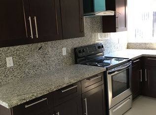 512 S 11th St #4, Las Vegas, NV 89101