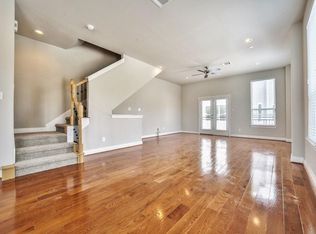 6625 N Main St #A, Houston, TX 77009