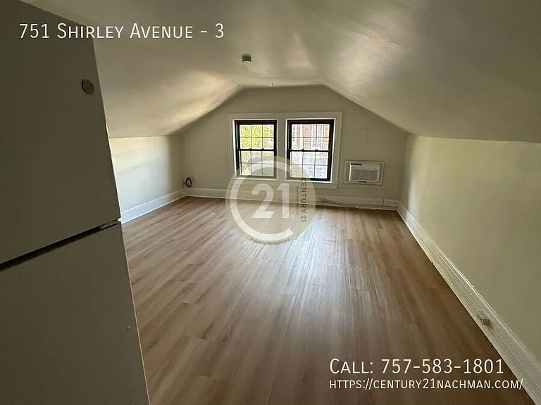 751 Shirley Ave #3 — Photo 4