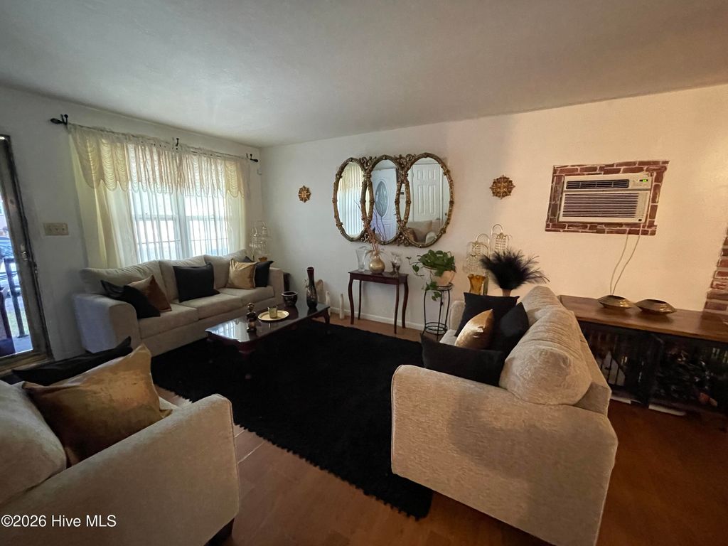 731 Cardwell Street, Elizabeth City, NC - View 3