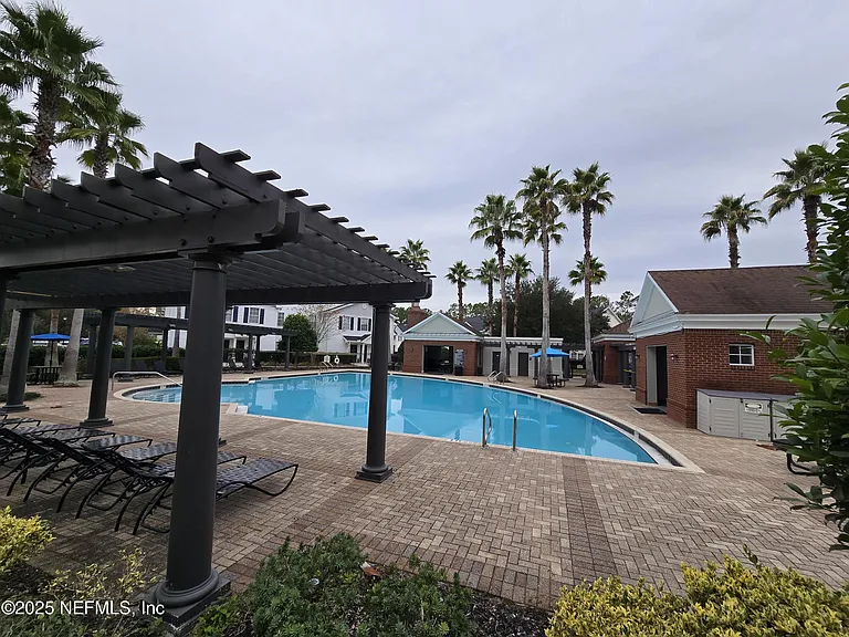 575 Oakleaf Plantation Pkwy #903 — Photo 36