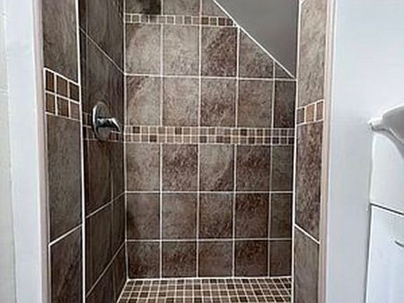 4th image of 84-22 107th St #3
