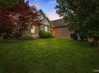 511 Log Cabin Rd, Farmington, MO 63640