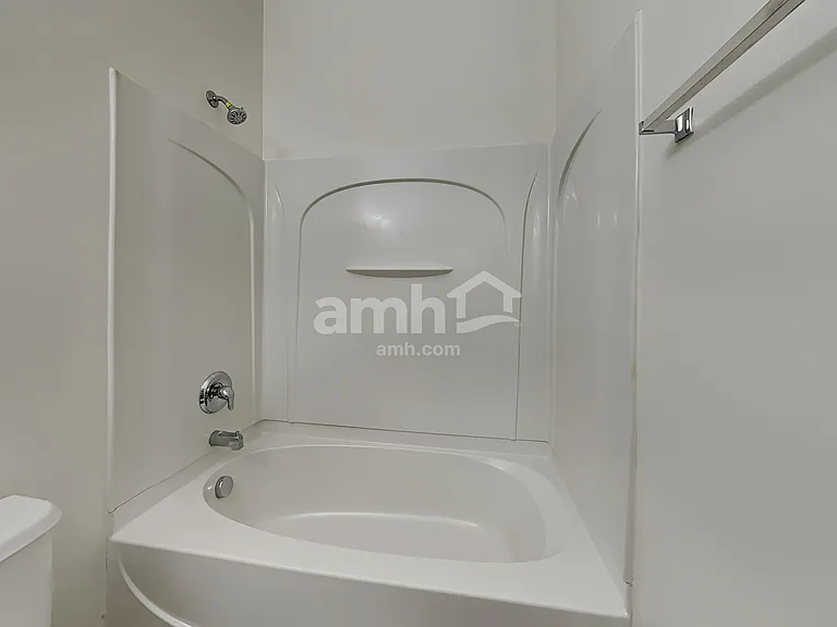 4095 Shadetree Dr — Photo 16