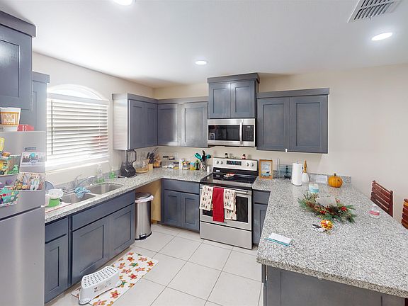 4th image of 3620 Jorge Sosa Dr
