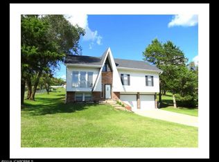4912 Rainbow Hills Rd, Jefferson City, MO 65109