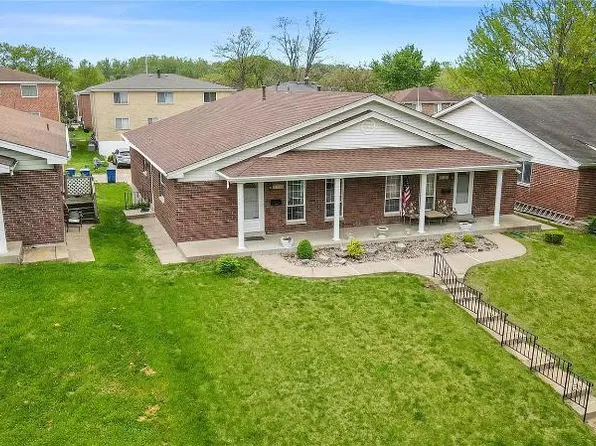 10142 Buffton Dr, Saint Louis, MO 63123