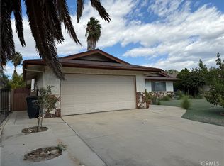 672 W Central Ave, Hemet, CA 92543