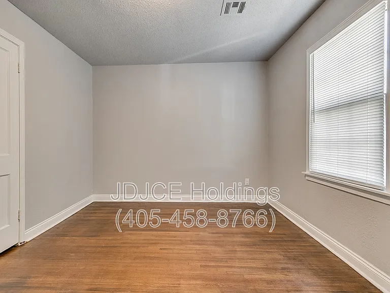 122 W Marshall Dr — Photo 19