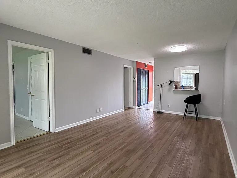 9915 Sandalfoot Blvd #410 — Photo 8