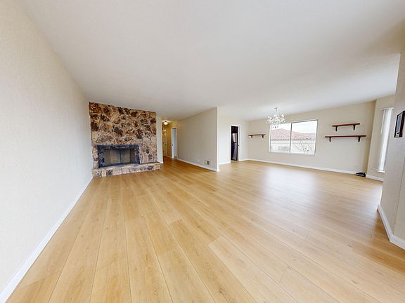 5th image of 534 37th Ave #534