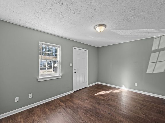 5th image of 2815 Neuse Blvd #14