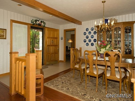 3rd image of 107 Woodhaven Dr