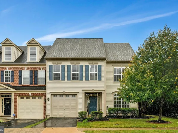 9311 Warren Falls Ln, Bristow, VA 20136