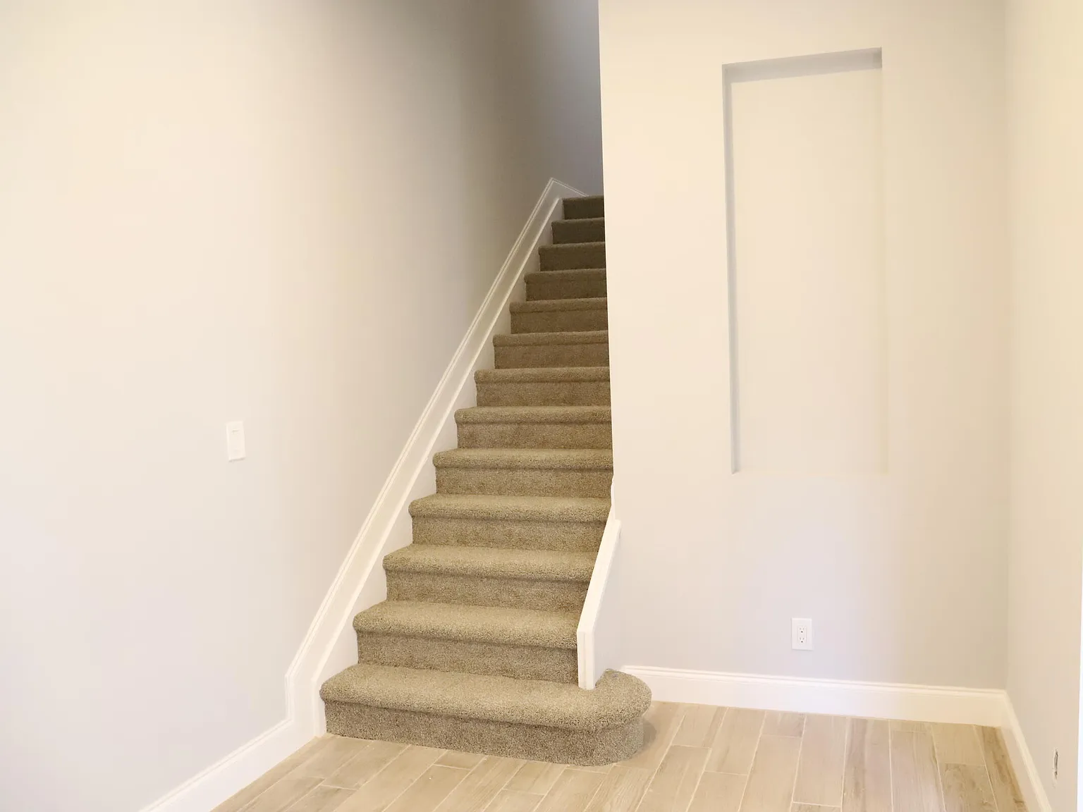 3 bed, 2.5 bath, 2062 sqft, $4,500 — Photo 4