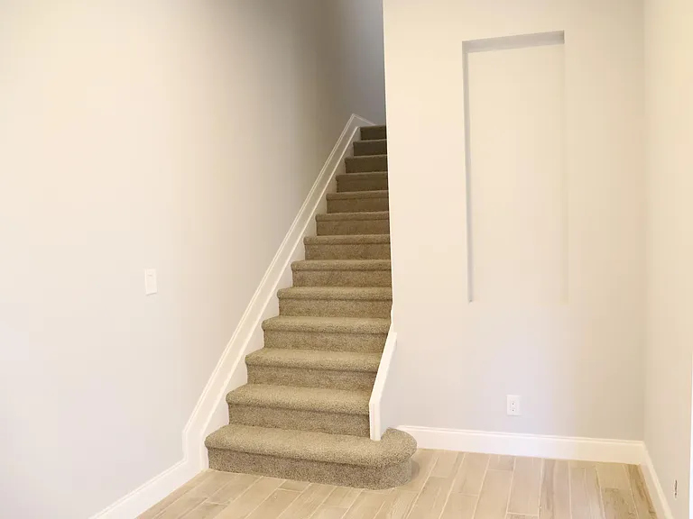 806 NW 82nd Pl — Photo 16
